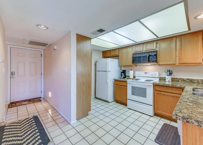 Steps To Pool & Hot Tubs! Snowbird Escape In Holiday home Mesa